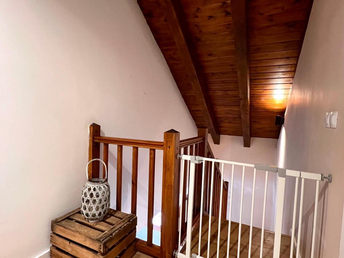 דירות אספוט Duplex La Roca - L'Amfitriona מראה חיצוני תמונה